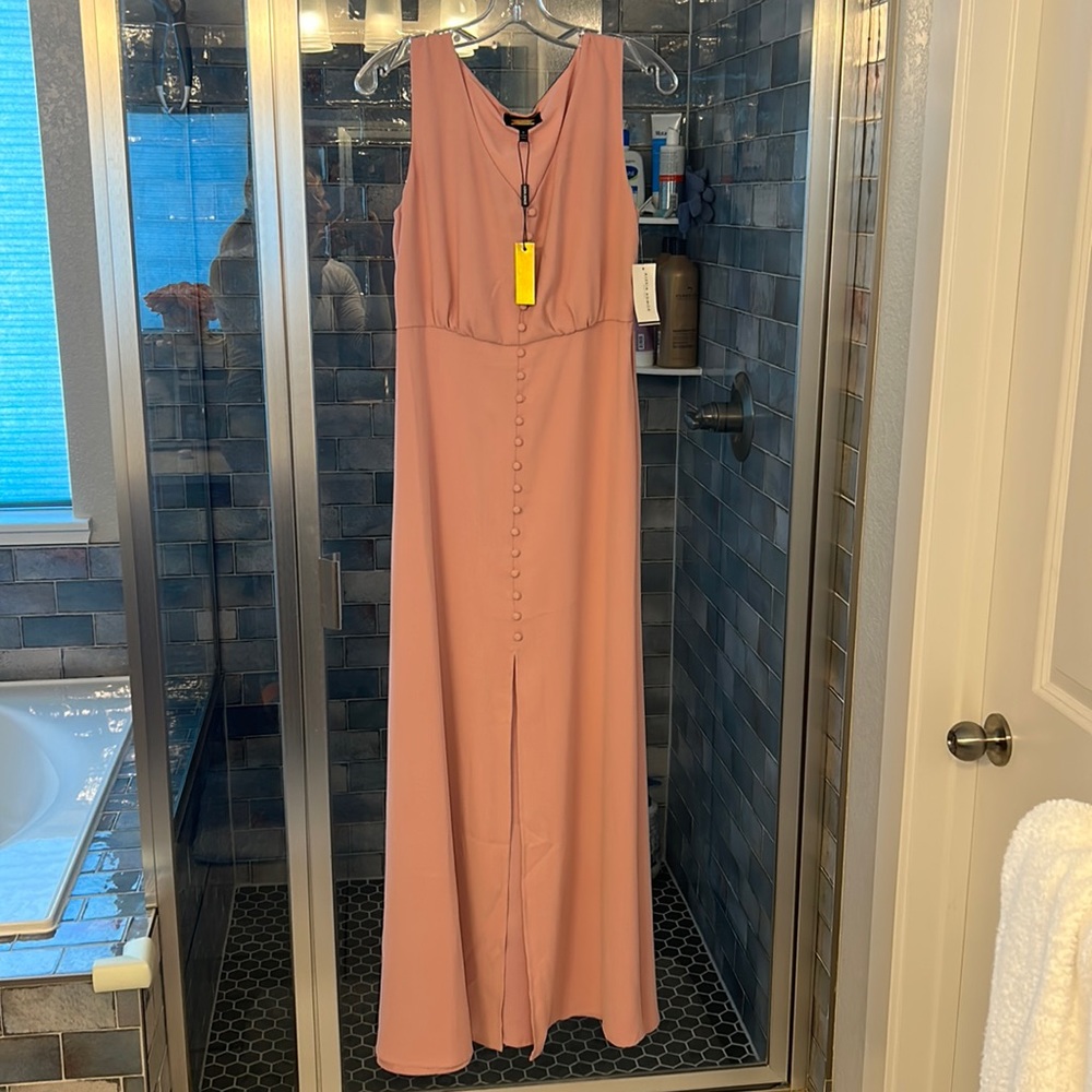 Alexia Admor NWT